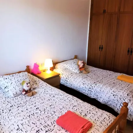 En Ideal 8 Personas Con Piscina Apartment *