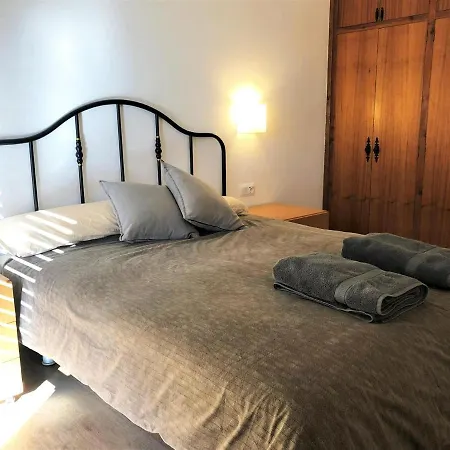 Apartment En Ideal 8 Personas Con Piscina