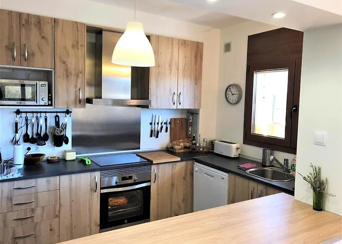 En Ideal 8 Personas Con Piscina